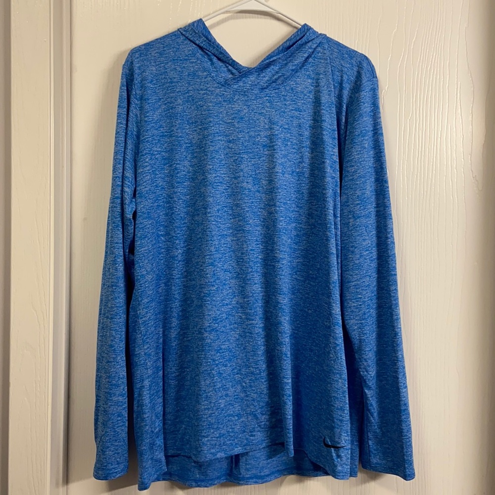 Nike Dry training hooded top